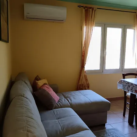 Immersa Nel A Pochi Minuti Dal Mare *